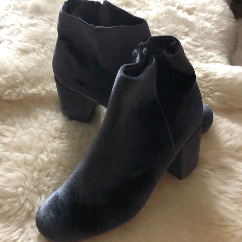 Blue velvet booties size 6